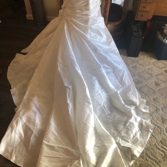 NWT Modeca Wedding Dress - Picture 5 of 8